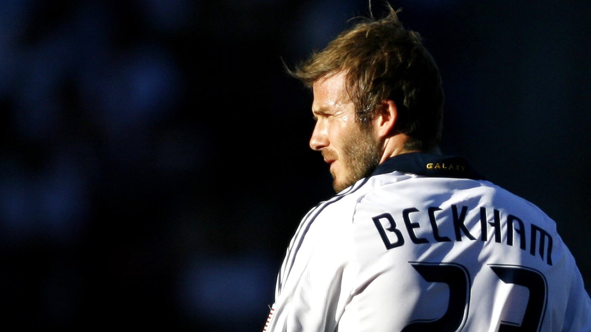 德甲争冠战之夜，当拉梅洛的指尖燃起火焰，整个联赛都在震颤