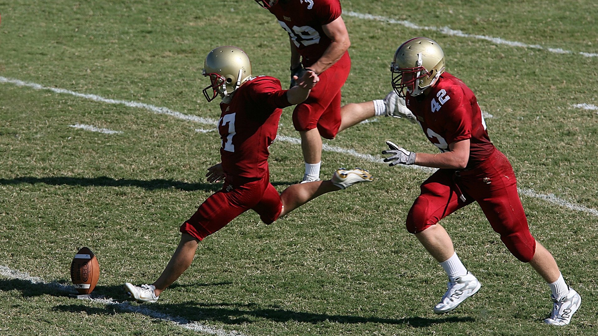 保罗关键制胜，尼克斯强行终结雷霆，当老派成为最锋利的剑